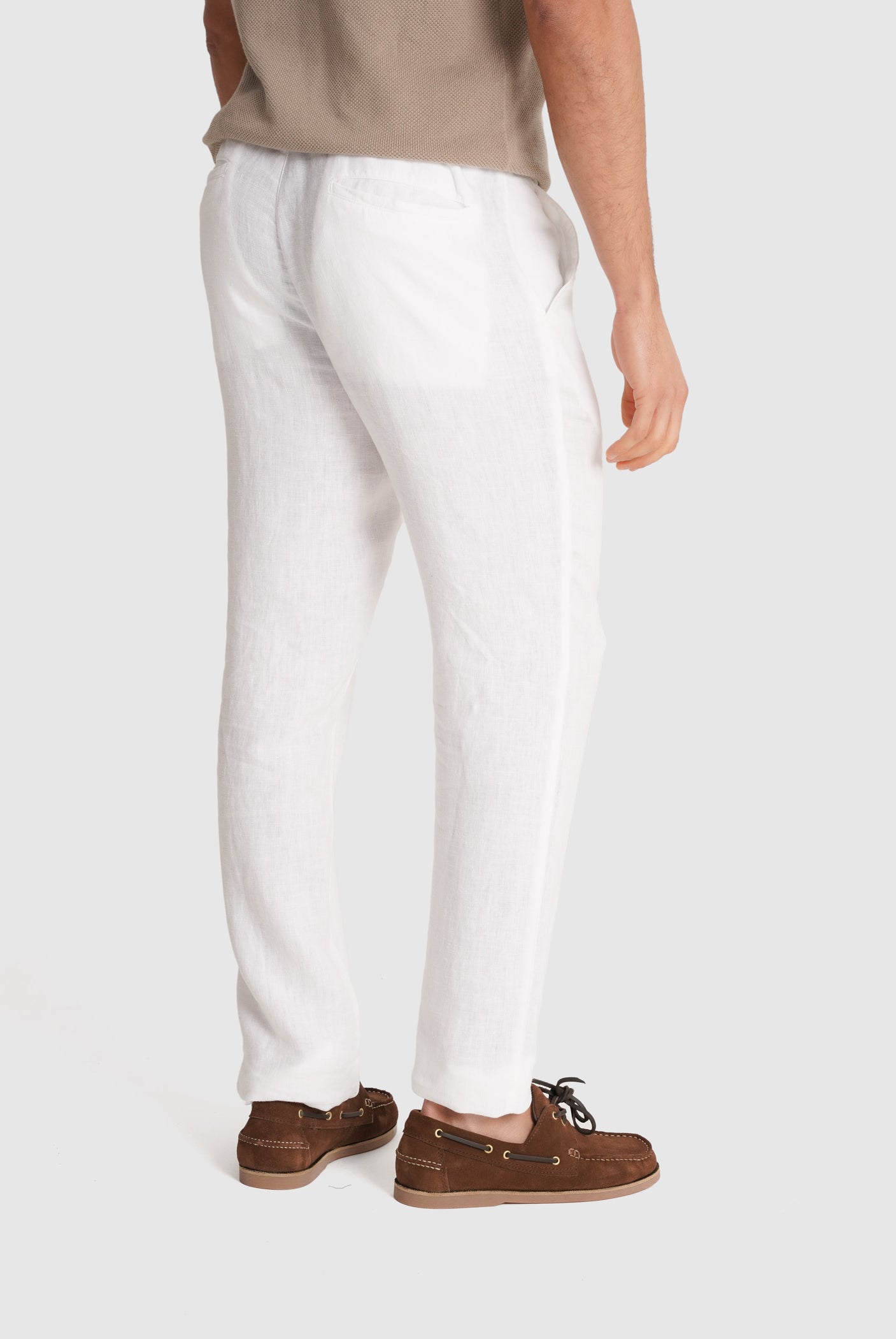 CALÇAS BRANCAS REGULAR FIT MARK BELLUCCI