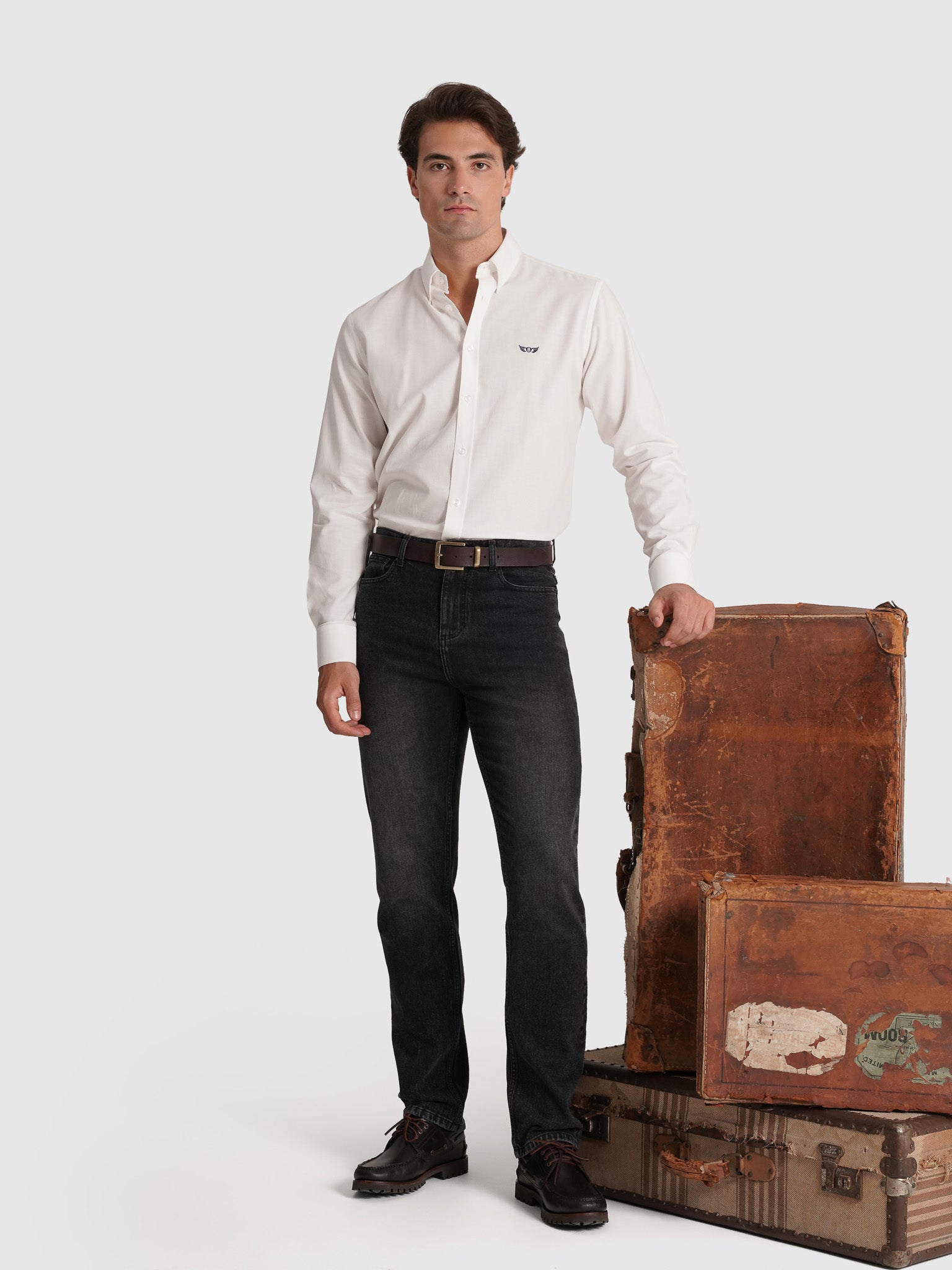 CAMISA ALGODÃO REGULAR FIT BRANCA LISA MR. BLUE