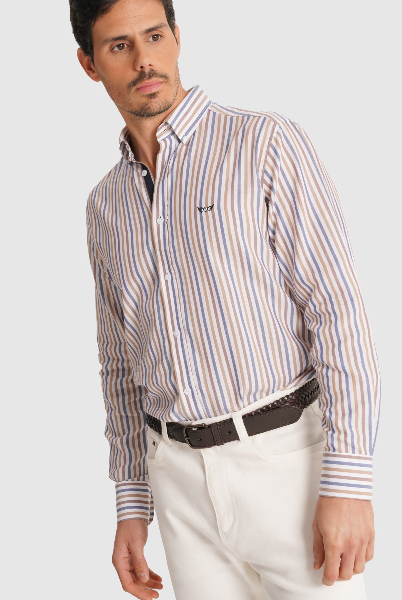 CAMISA OXFORD CASTANHA MANGA COMPRIDA REGULAR FIT MR. BLUE