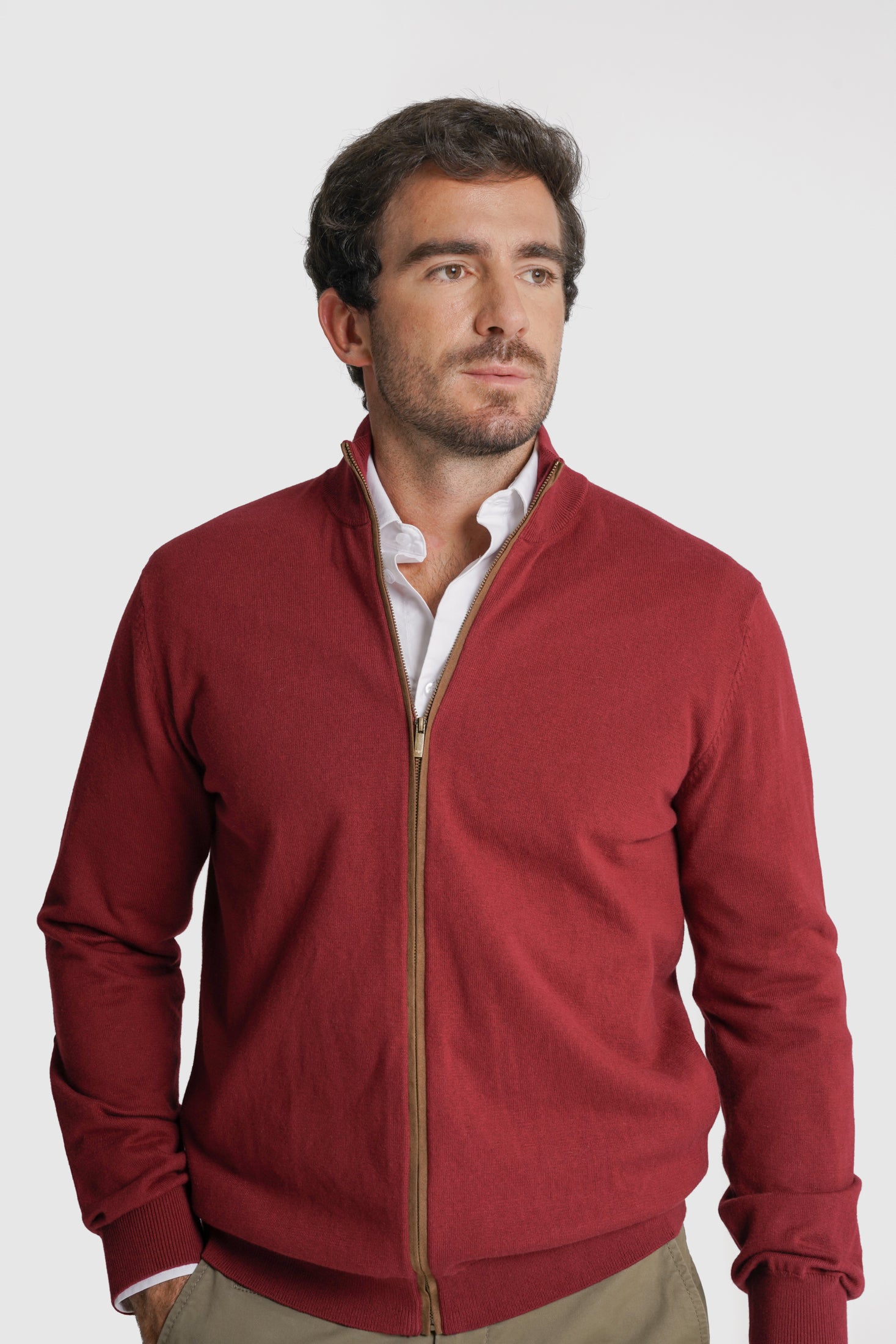 PULLOVER CAXEMIRA REGULAR FIT BORDEAUX LISO MR. BLUE
