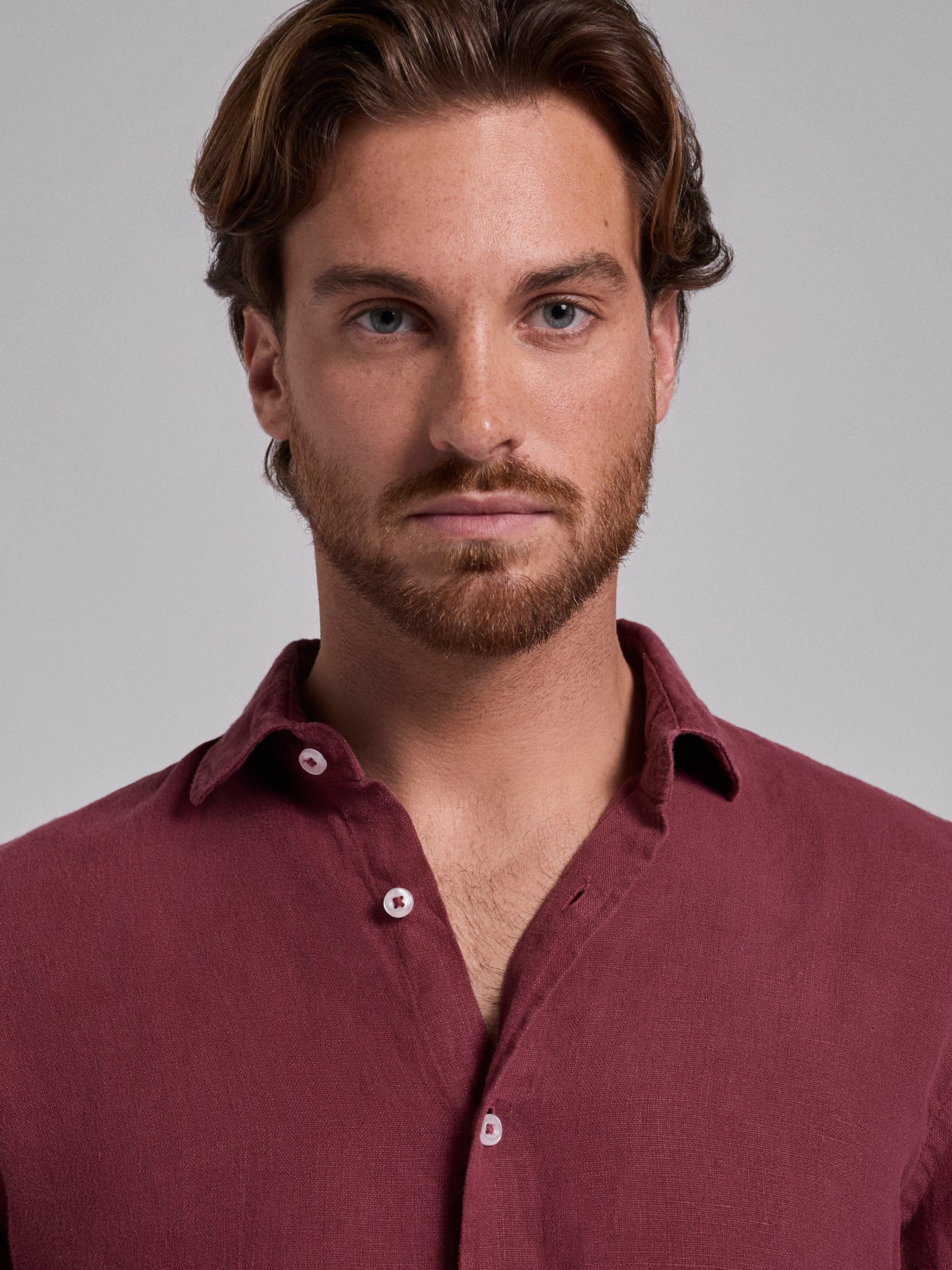 CAMISA LINHO BORDEAUX MANGA COMPRIDA TAILORED FIT MARK BELLUCCI