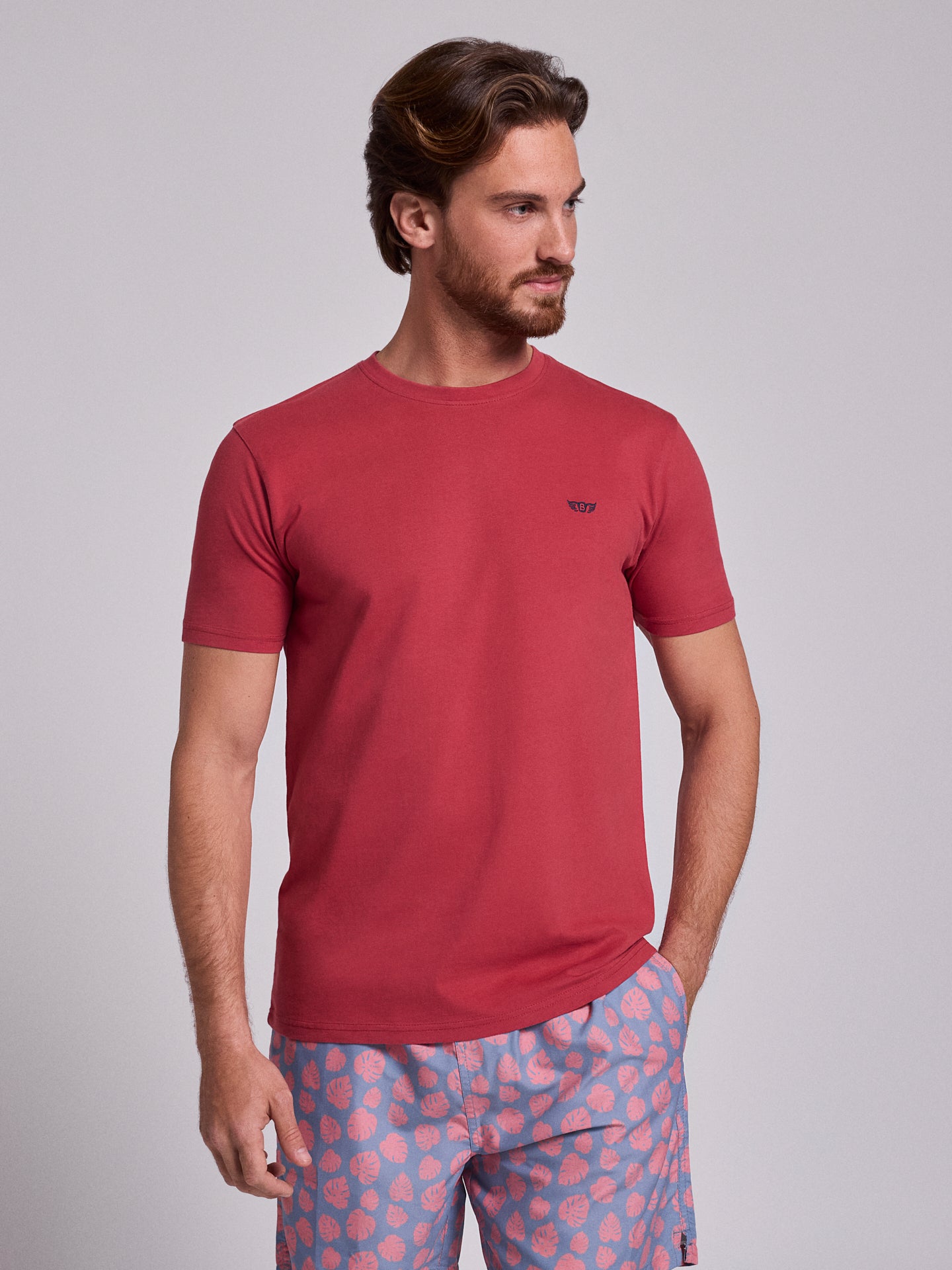 T-SHIRT ALGODÃO VERMELHA MANGA CURTA REGULAR FIT MR. BLUE