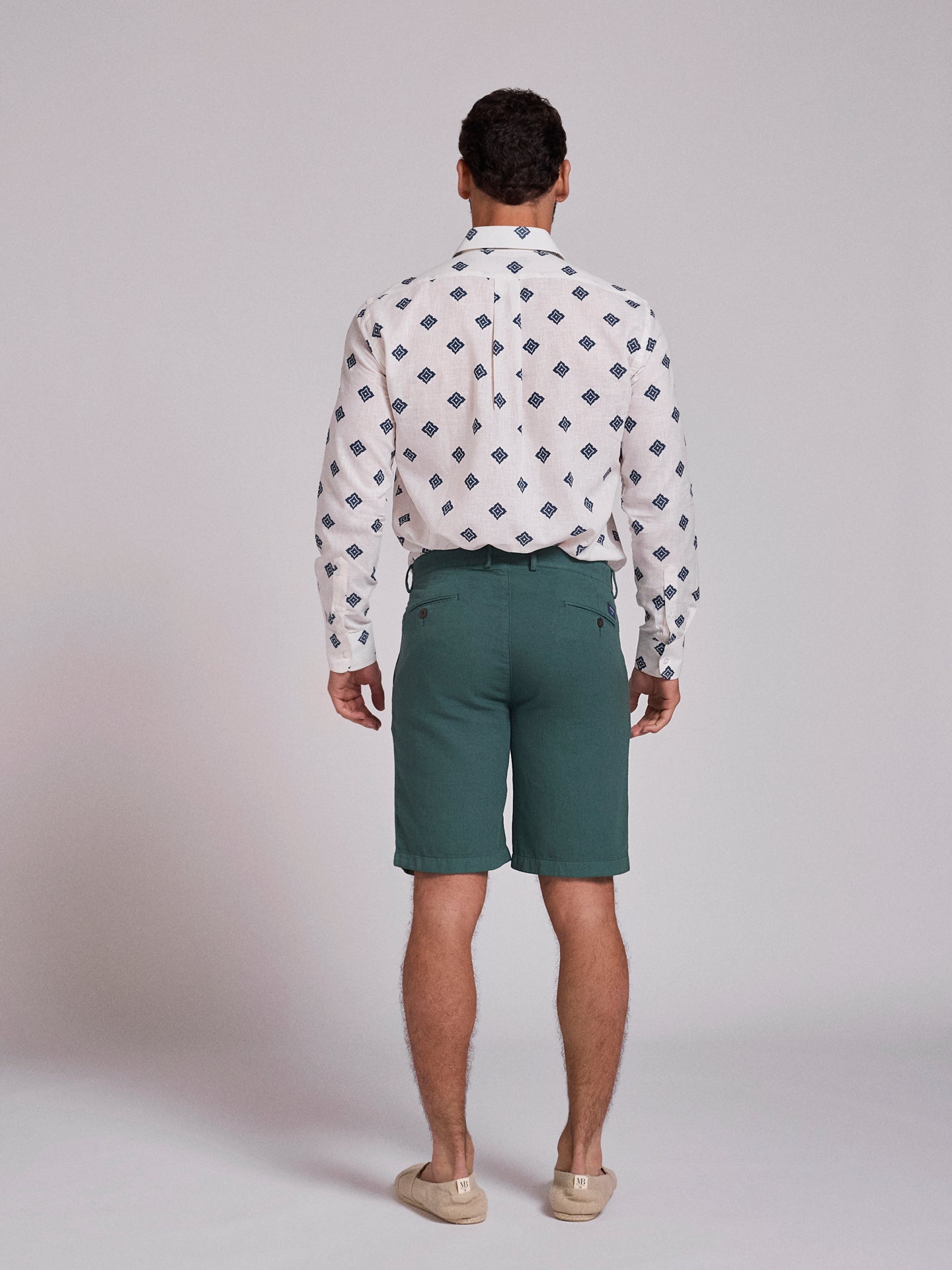 BERMUDA LINO VERDE REGULAR FIT MR. AZUL