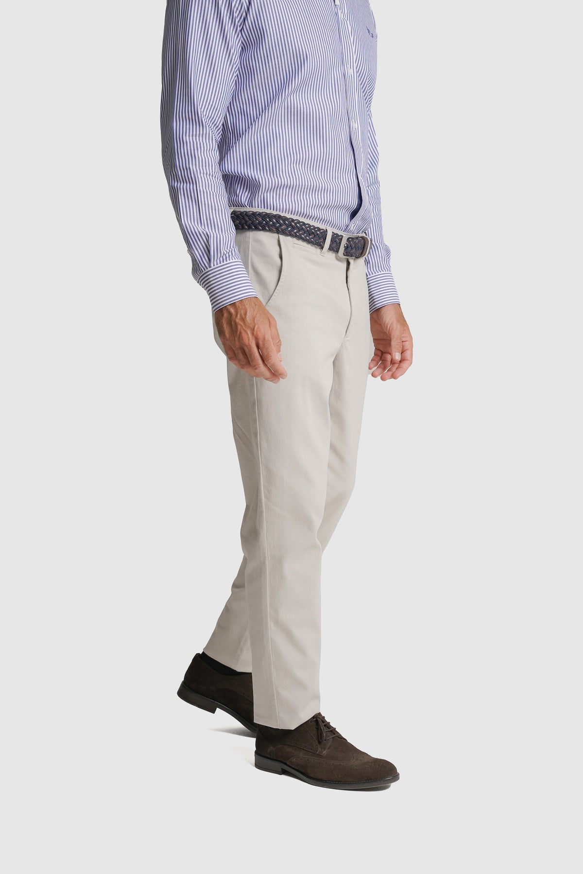 CALÇAS ALGODÃO SLIM FIT BEGES LISAS MR. BLUE