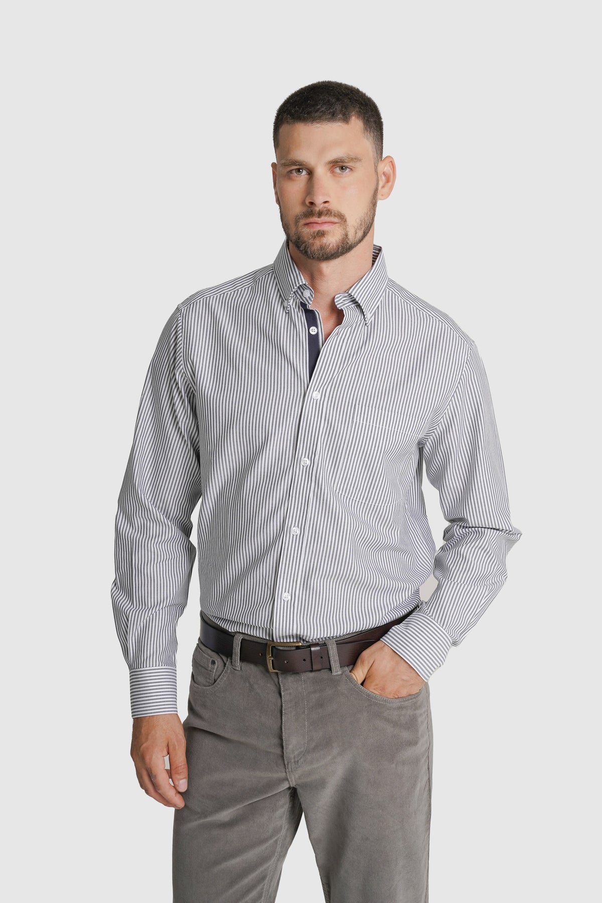 CAMISA TWILL REGULAR FIT VERDE ÀS RISCAS MR. BLUE