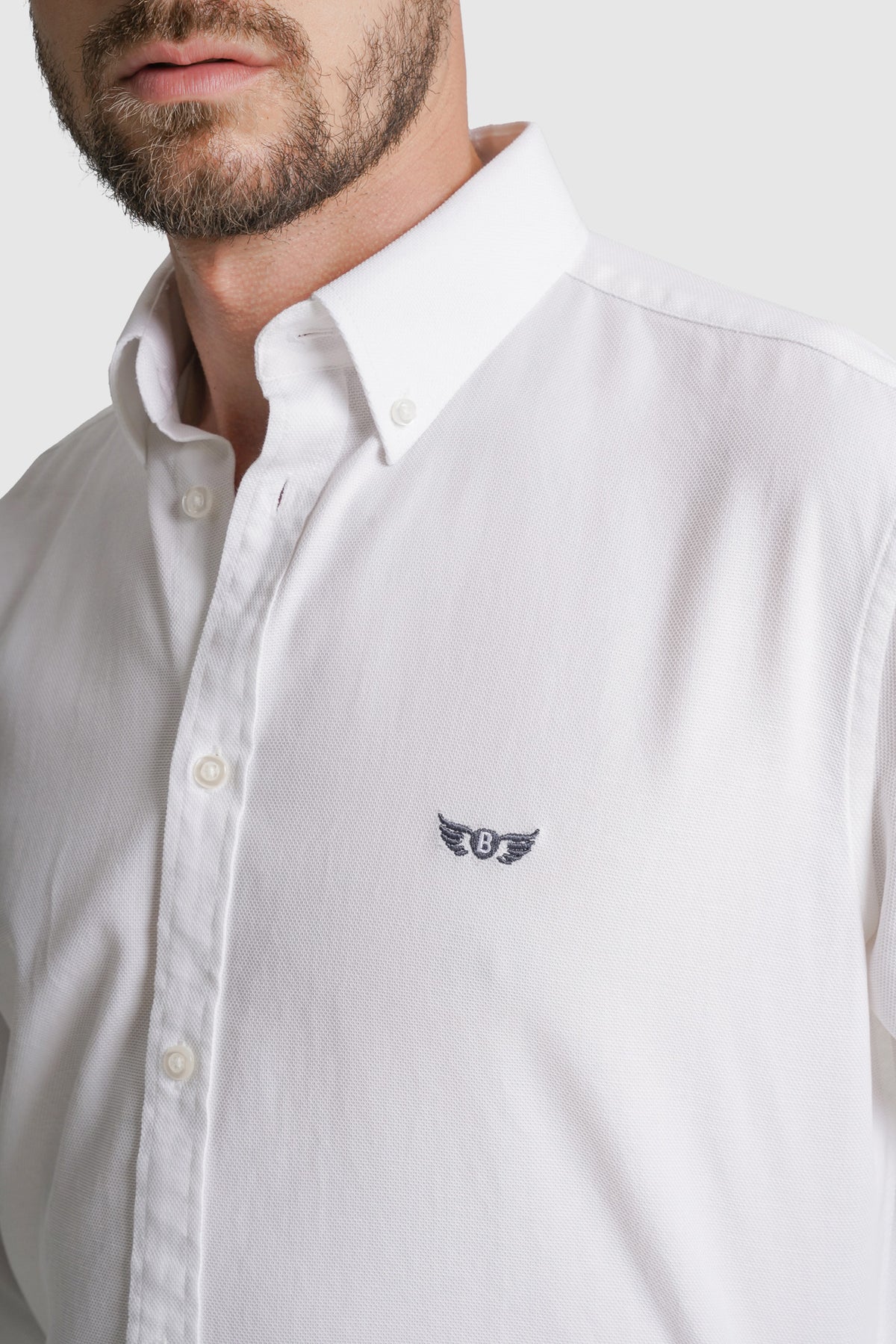 CAMISA ESTRUTURADA REGULAR FIT BRANCA LISA MR. BLUE