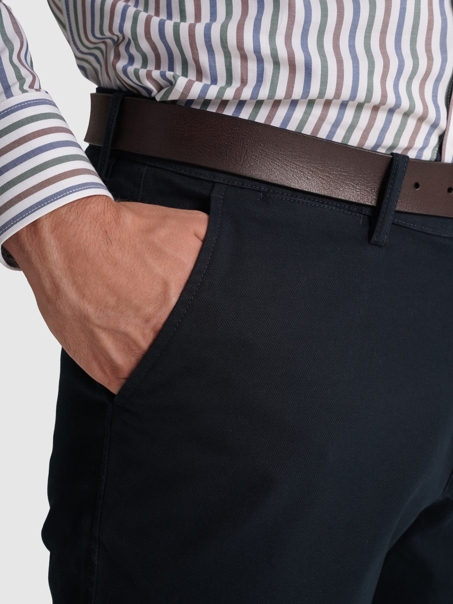 CALÇAS ALGODÃO AZUIS REGULAR FIT MR. BLUE