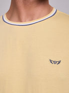 CAMISETA DE ALGODÓN AMARILLA MANGA CORTA REGULAR FIT MR. AZUL
