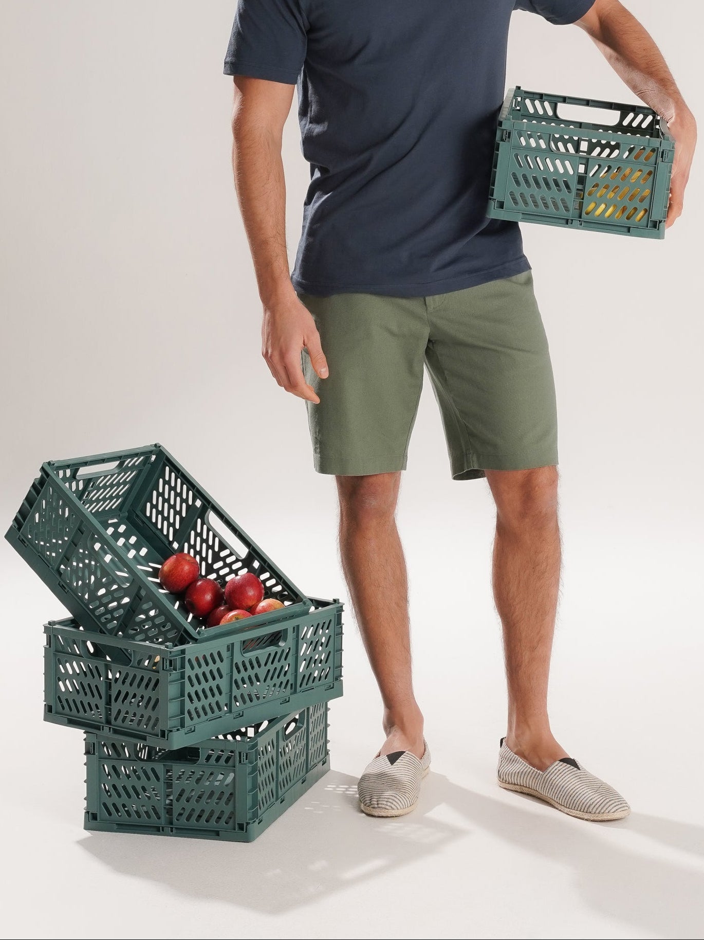 Coleção Spring Summer 2026 Mr. Blue: calças e calções Summer Stories com promoção de -40% na 2ª unidade.