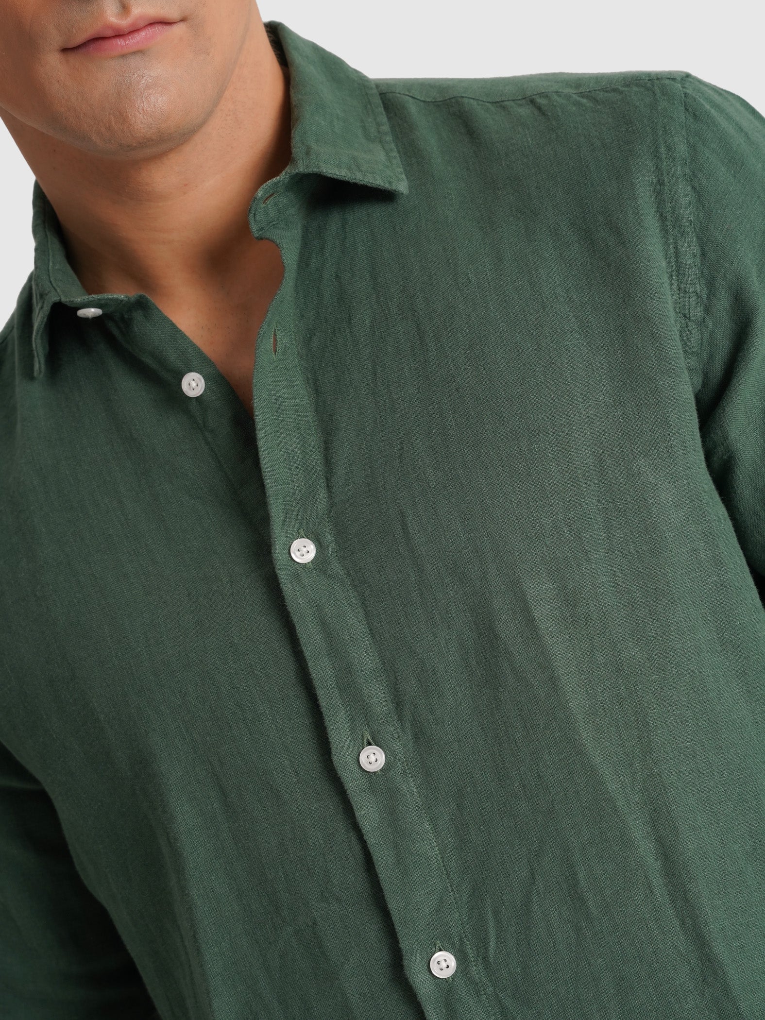 CAMISA REGULAR FIT MANGA LARGA VERDE MARK BELLUCCI