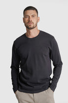 T-SHIRT ALGODÃO REGULAR FIT PRETA LISA MR. BLUE