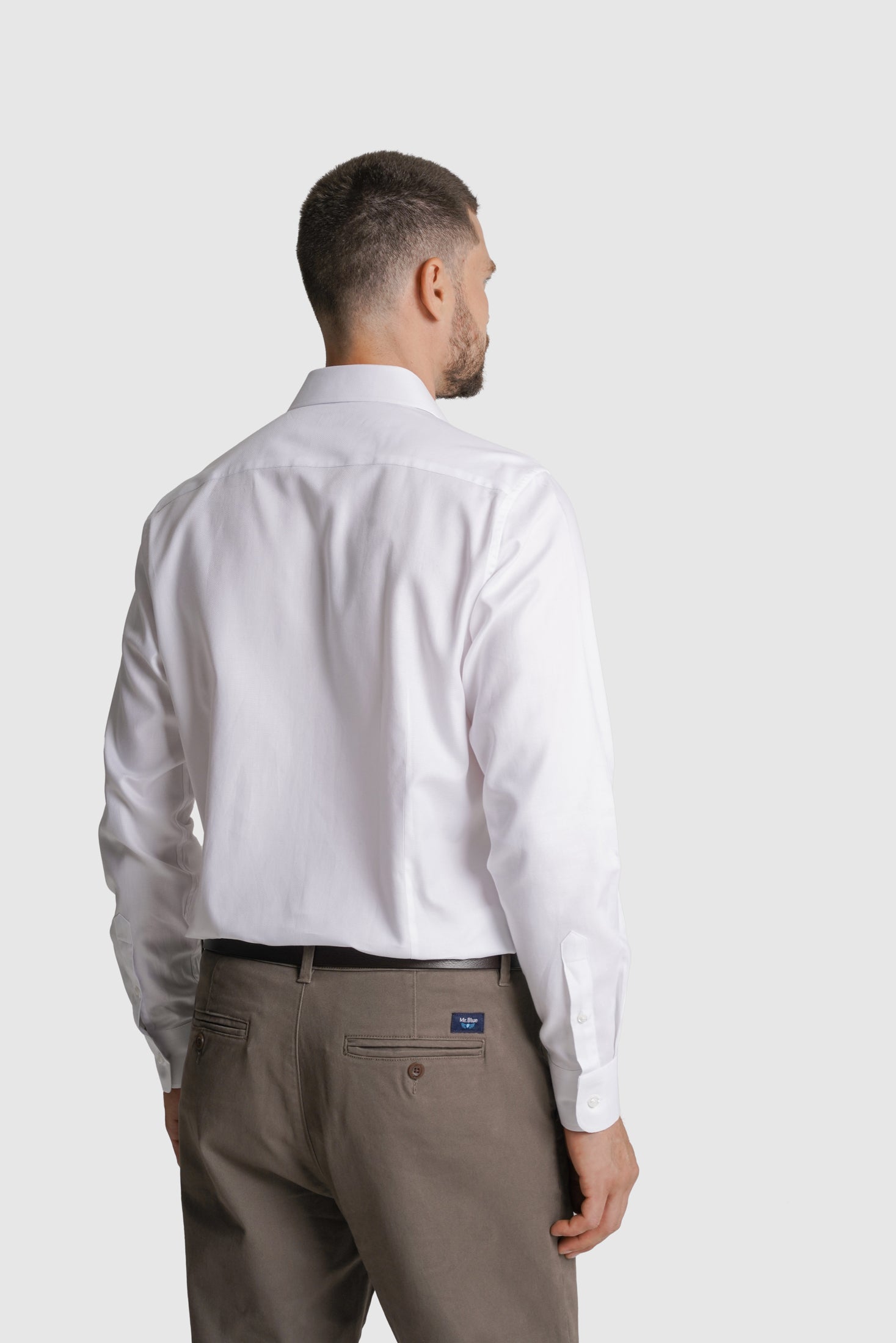CAMISA ALGODÃO SLIM FIT BRANCA LISA MR. BLUE