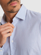CAMISA TWILL AZUL MANGA COMPRIDA CLASSIC FIT MR. BLUE