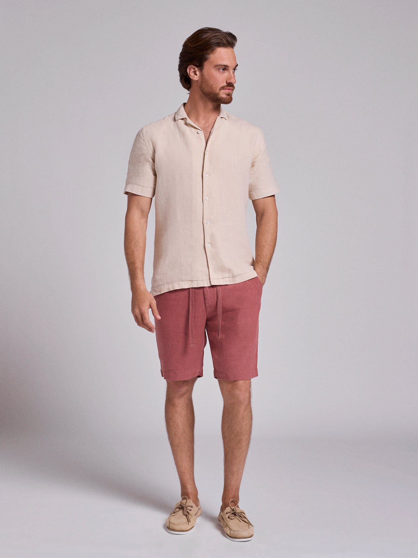 CAMISA LINHO BEGE MANGA CURTA REGULAR FIT MARK BELLUCCI