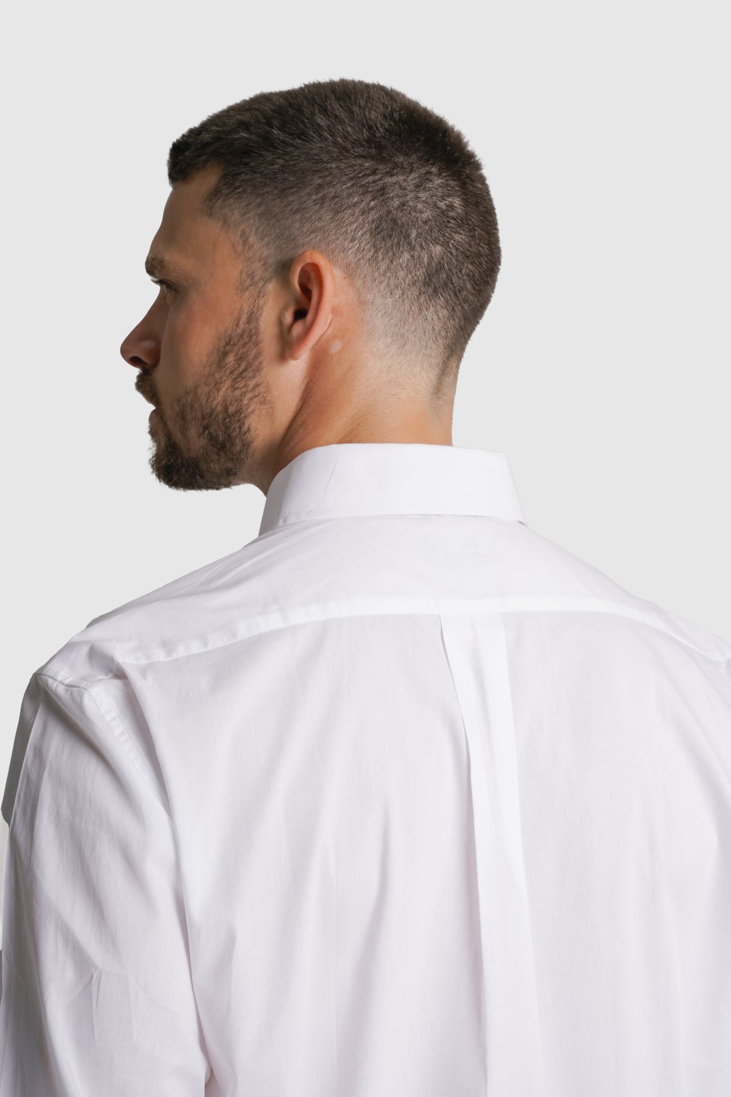 CAMISA ALGODÃO REGULAR FIT BRANCA LISA MR. BLUE