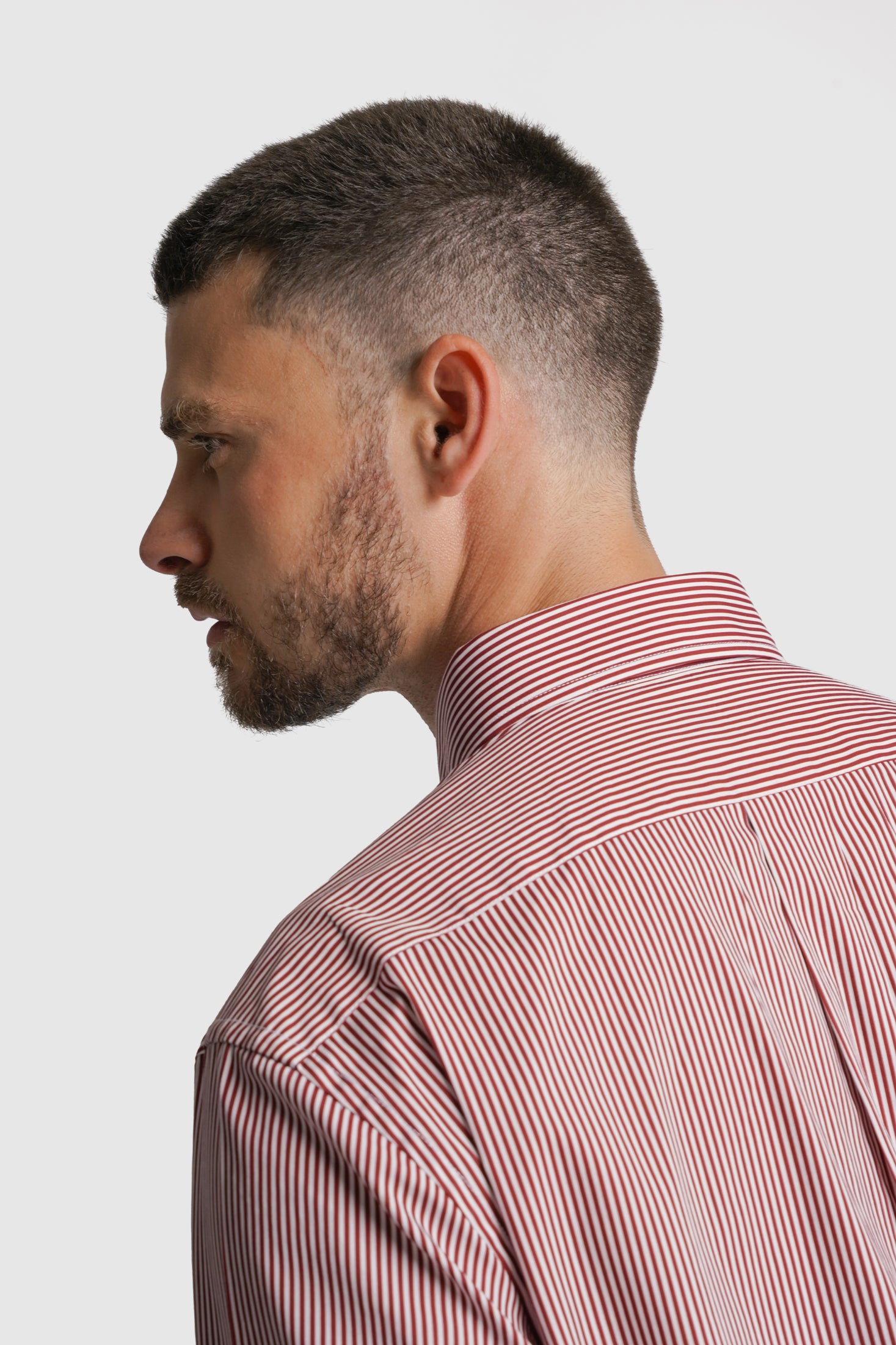 CAMISA ALGODÃO REGULAR FIT VERMELHA RISCAS MR. BLUE