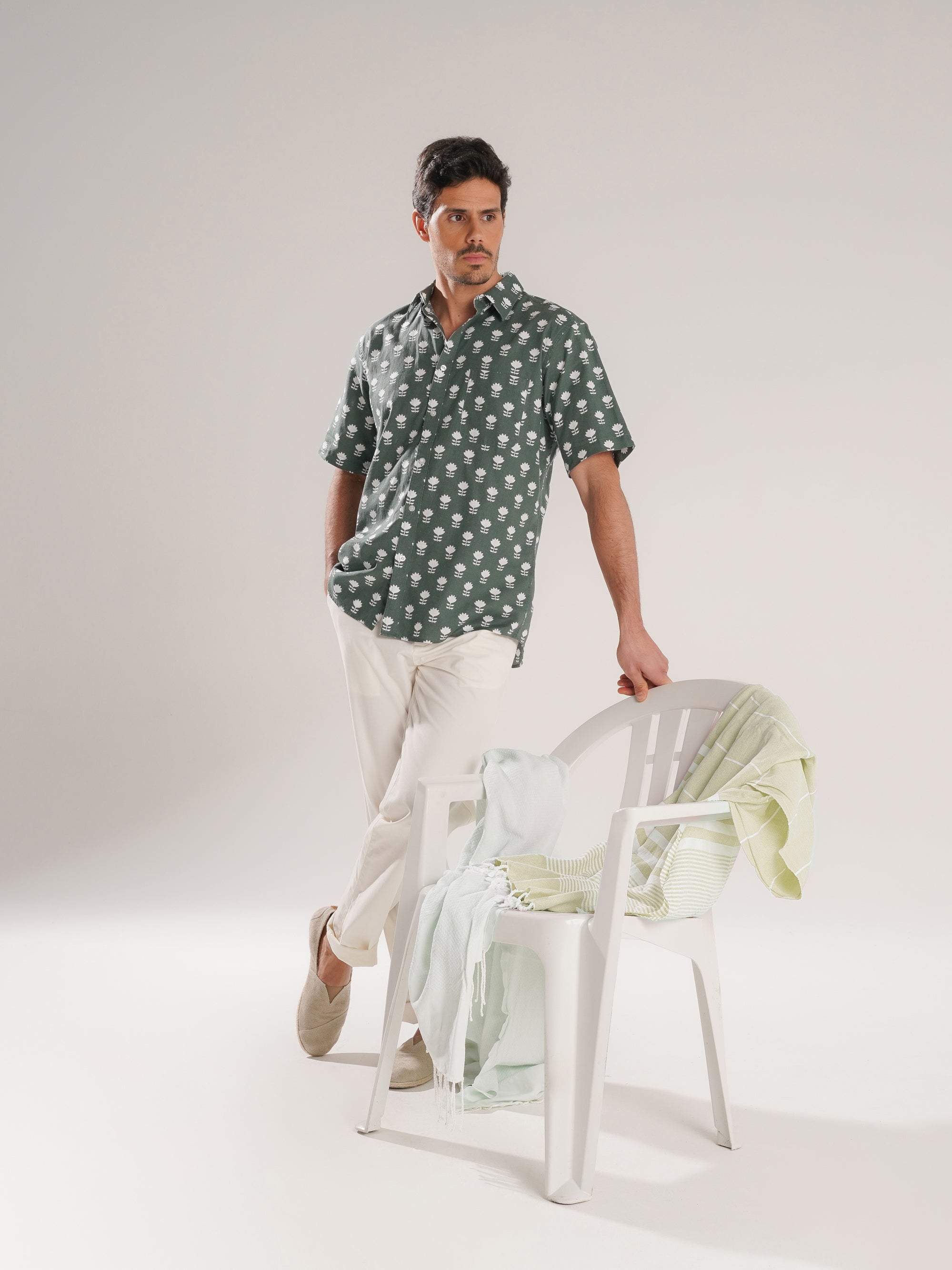 CAMISA VERDE MANGA CURTA REGULAR FIT MR. BLUE