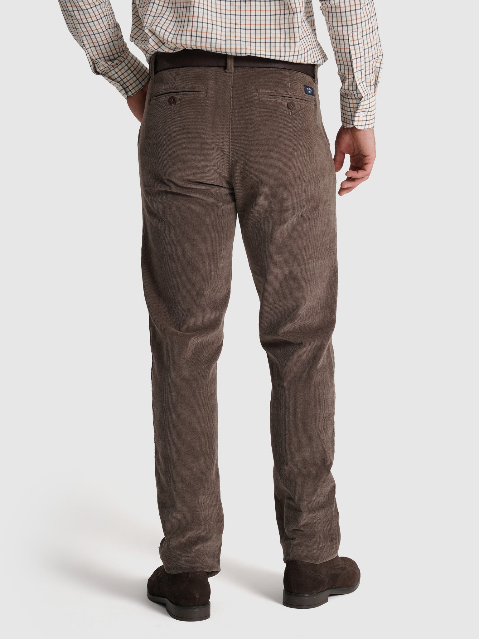 CALÇAS ALGODÃO CASTANHAS CLASSIC FIT MR. BLUE