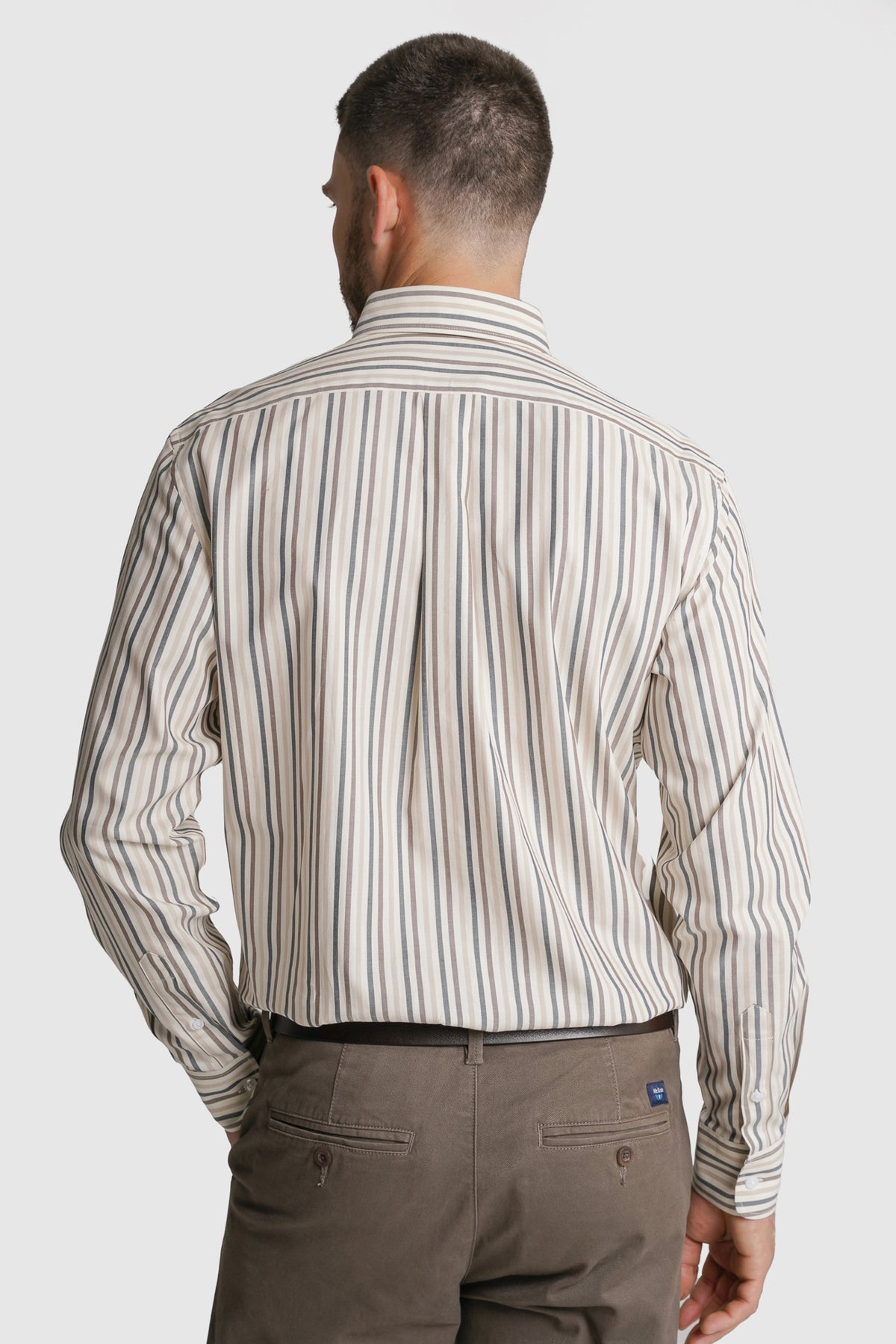CAMISA TWILL REGULAR FIT BRANCA ÀS RISCAS MR. BLUE