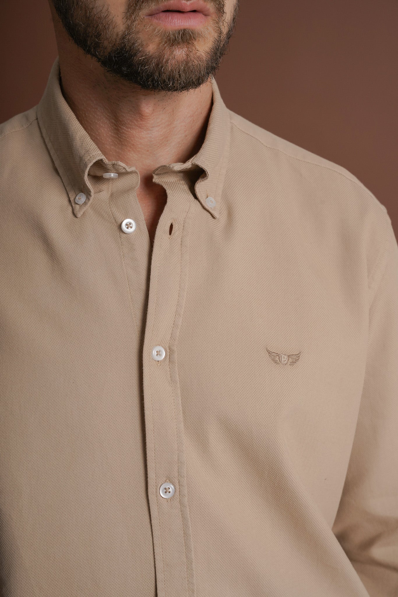CAMISA ESTRUTURADA REGULAR FIT BEGE LISA MR. BLUE